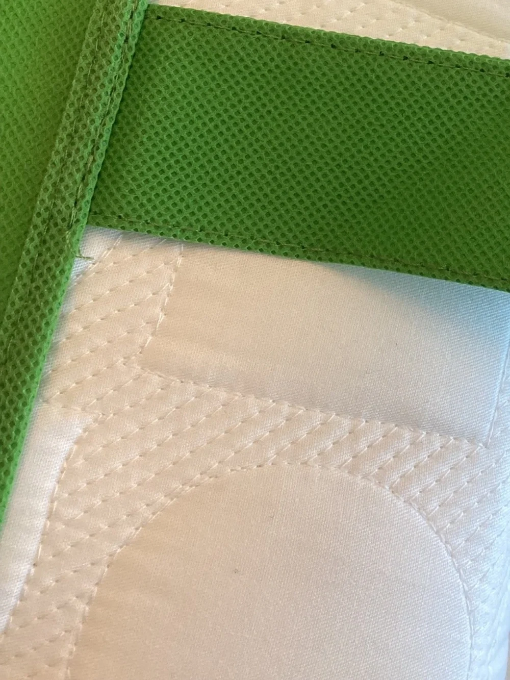 NIP White Kate Spade twin bedspread
